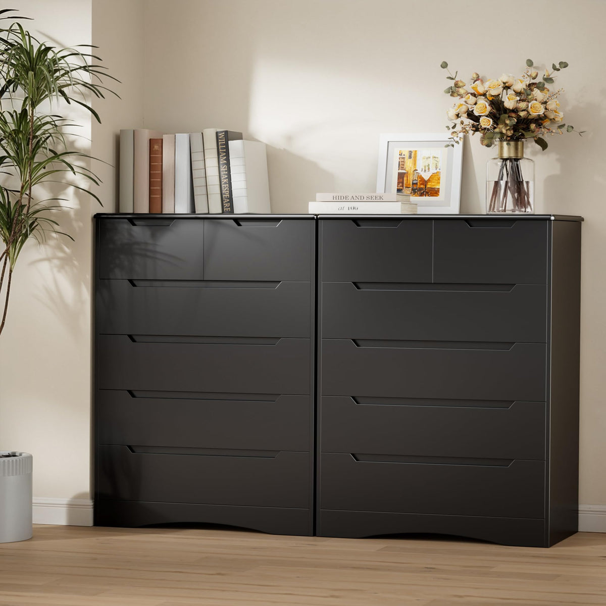 Black 6 Drawer Dresser Z8079